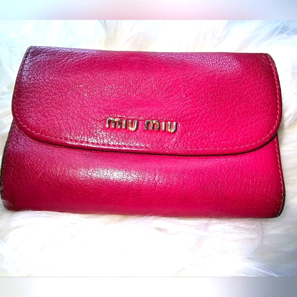 EUC Miu Miu Small wallet (1-14-A75) - Picture 3 of 13